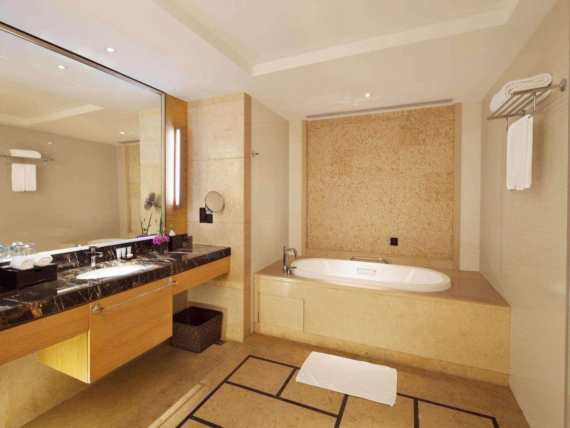 Yiho Hotel Xiamen Huli Buitenkant foto